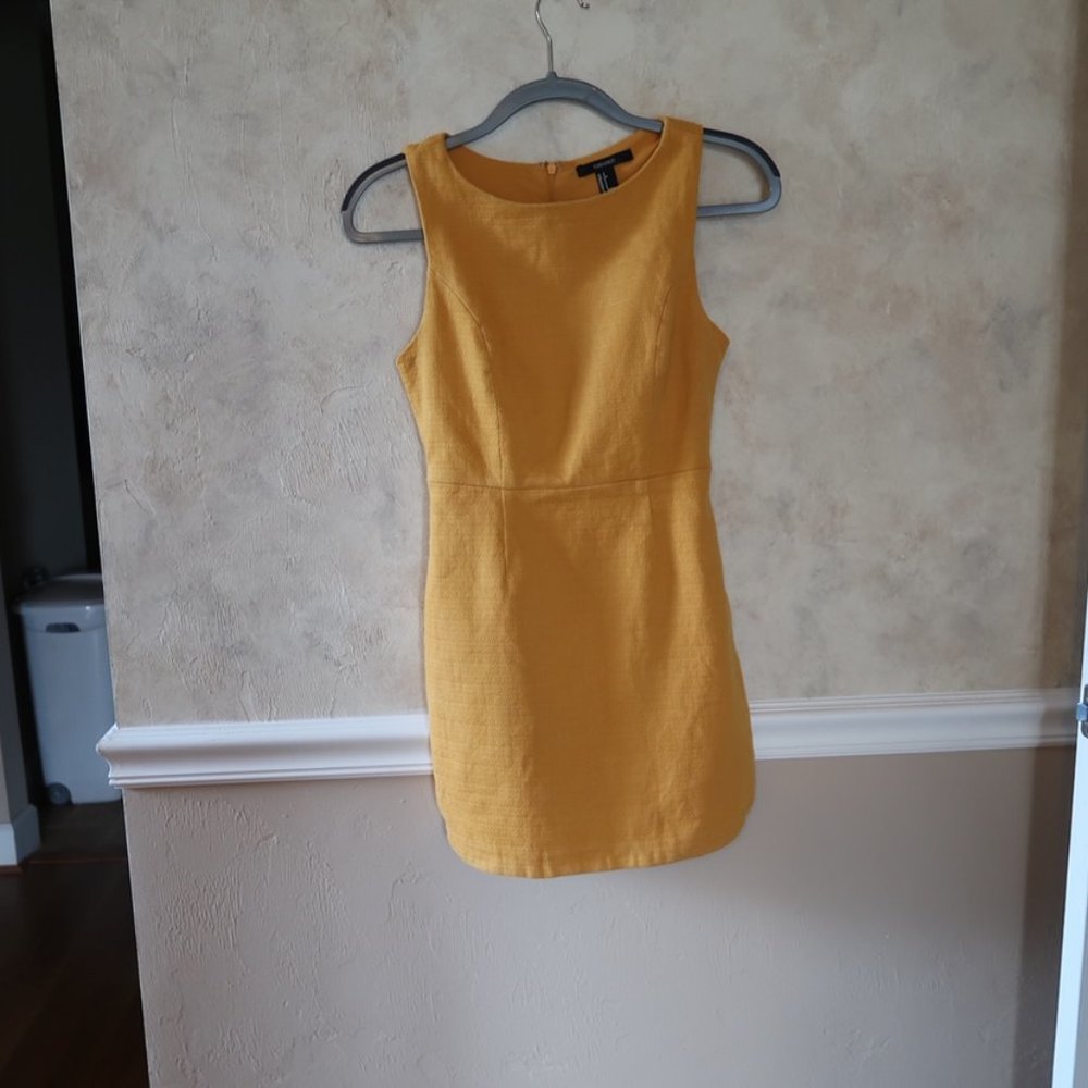 Forever 21 retro sheath dress with rounded hem
